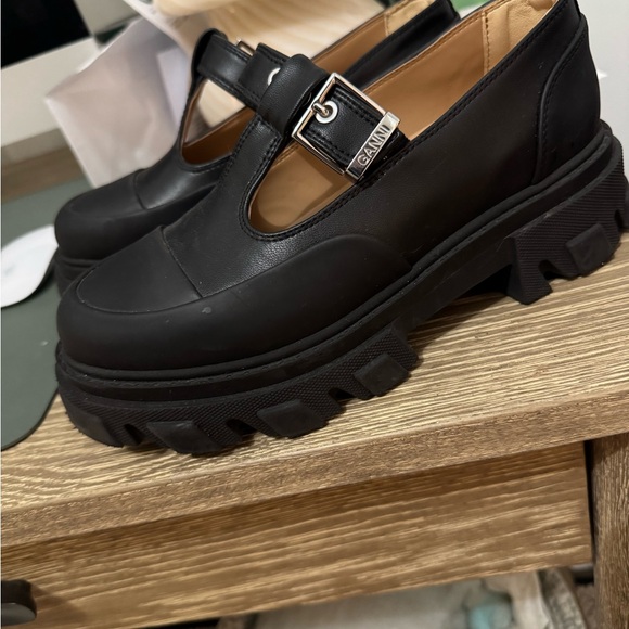 Ganni Black Faux Leather Cleated Mary Jane Shoes - Picture 9 of 10